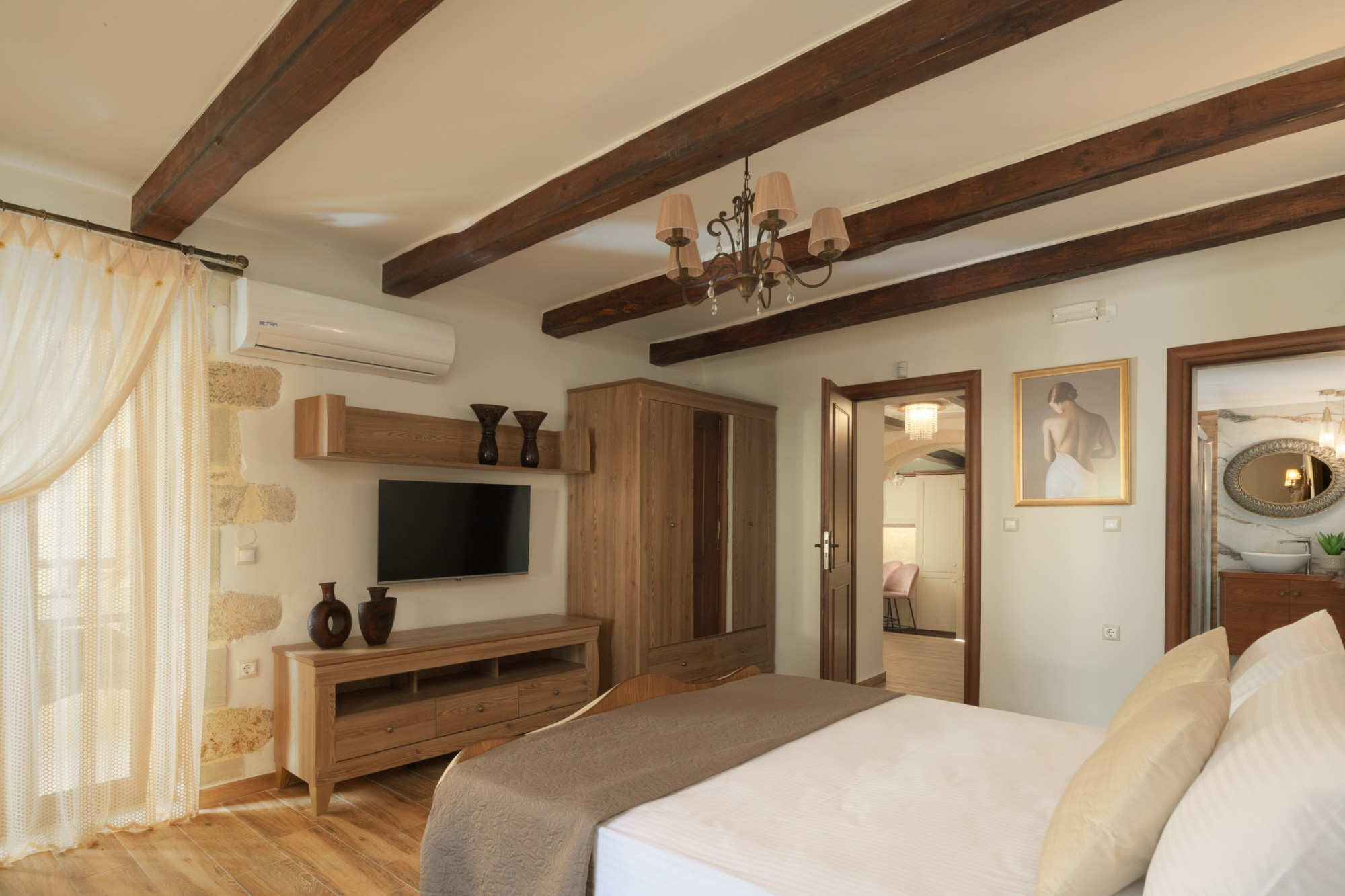 Nicole Villa Nicole Villa